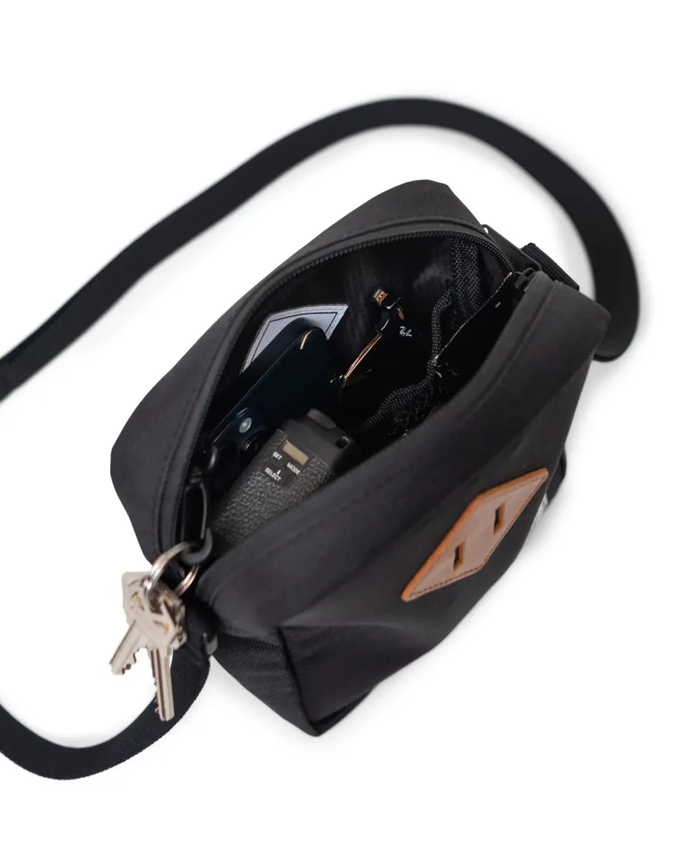 Herschel : Heritage Weather Resistant Crossbody Bag