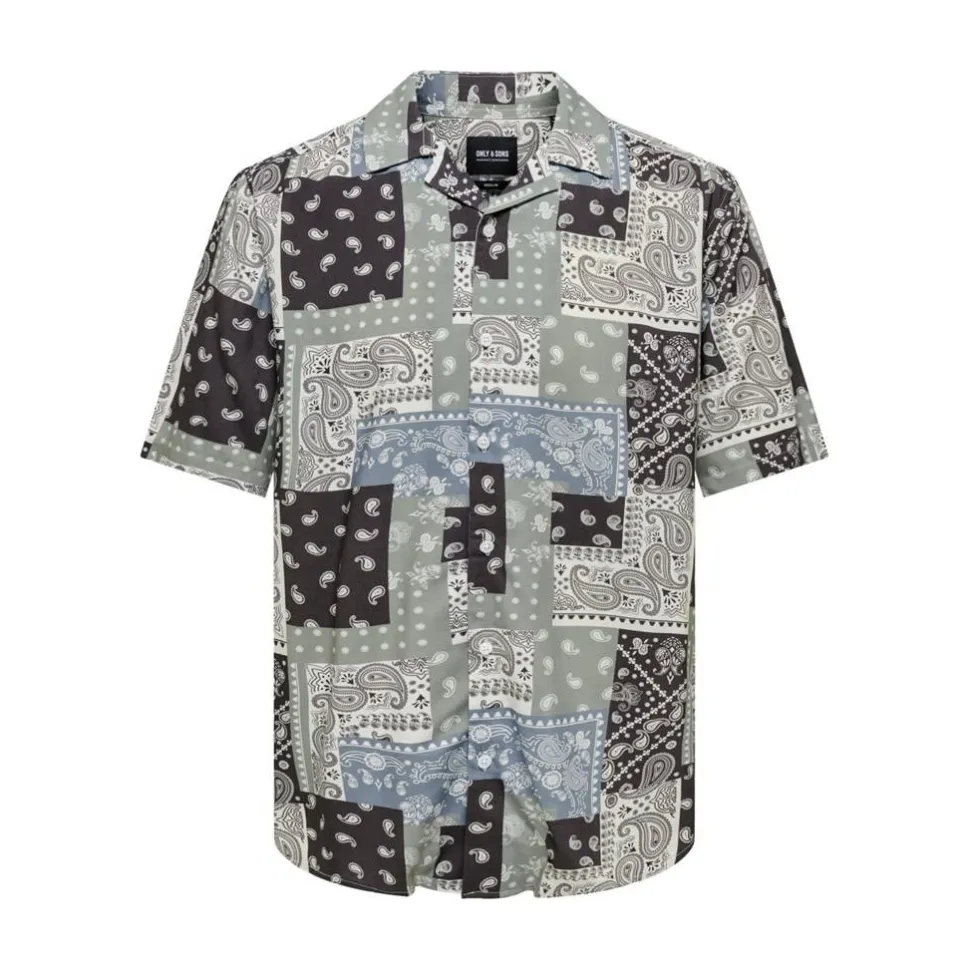 Only & Sons : Regular Fit Bandana Print S/S Shirt